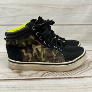 Wonder Nation Black & Green Camo Pattern Mid Top Sneakers Youth Size 1